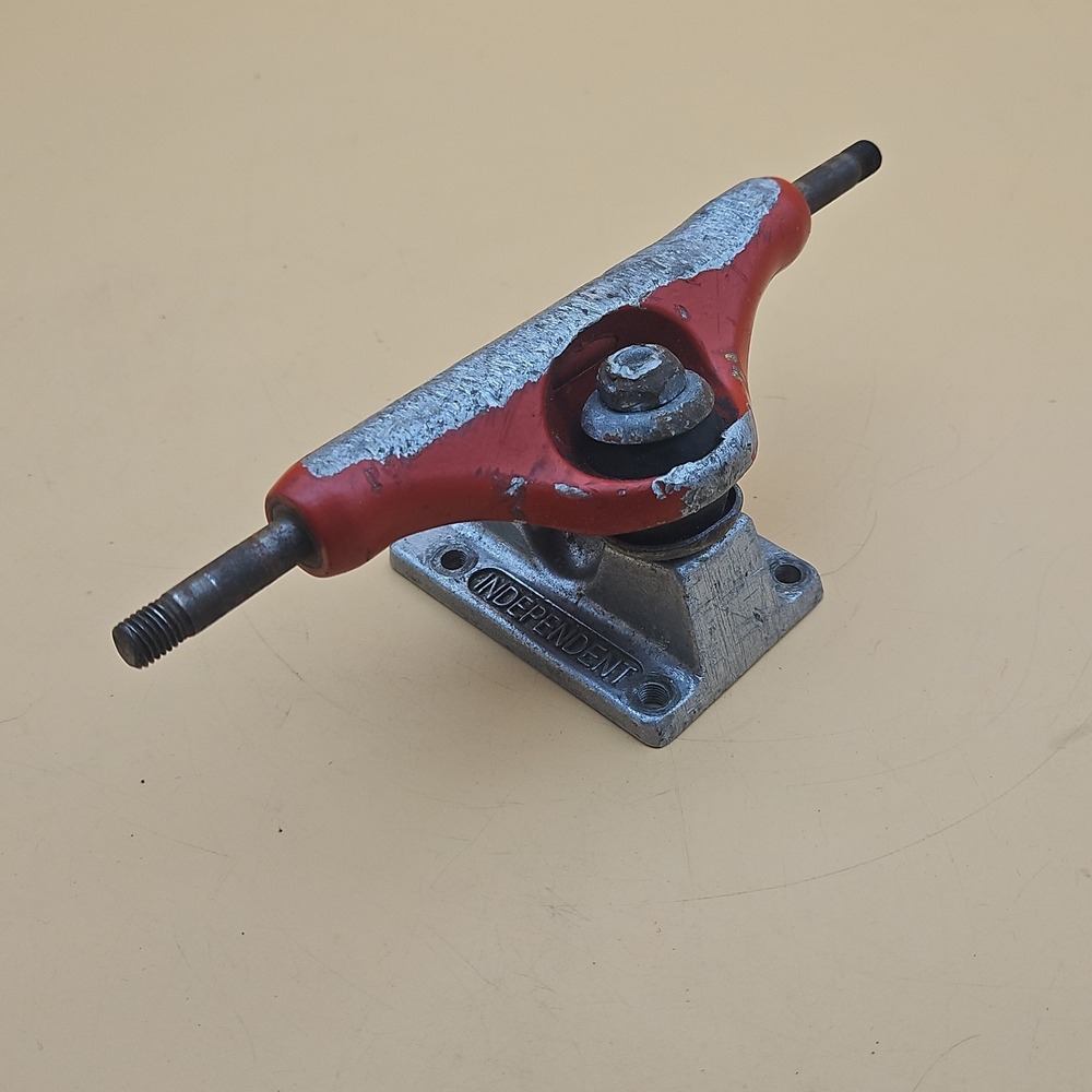 Vintage Independent Truck Co Made In USA Skateboard Truck Red